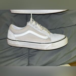 Vans mens 7/womens 8.5
